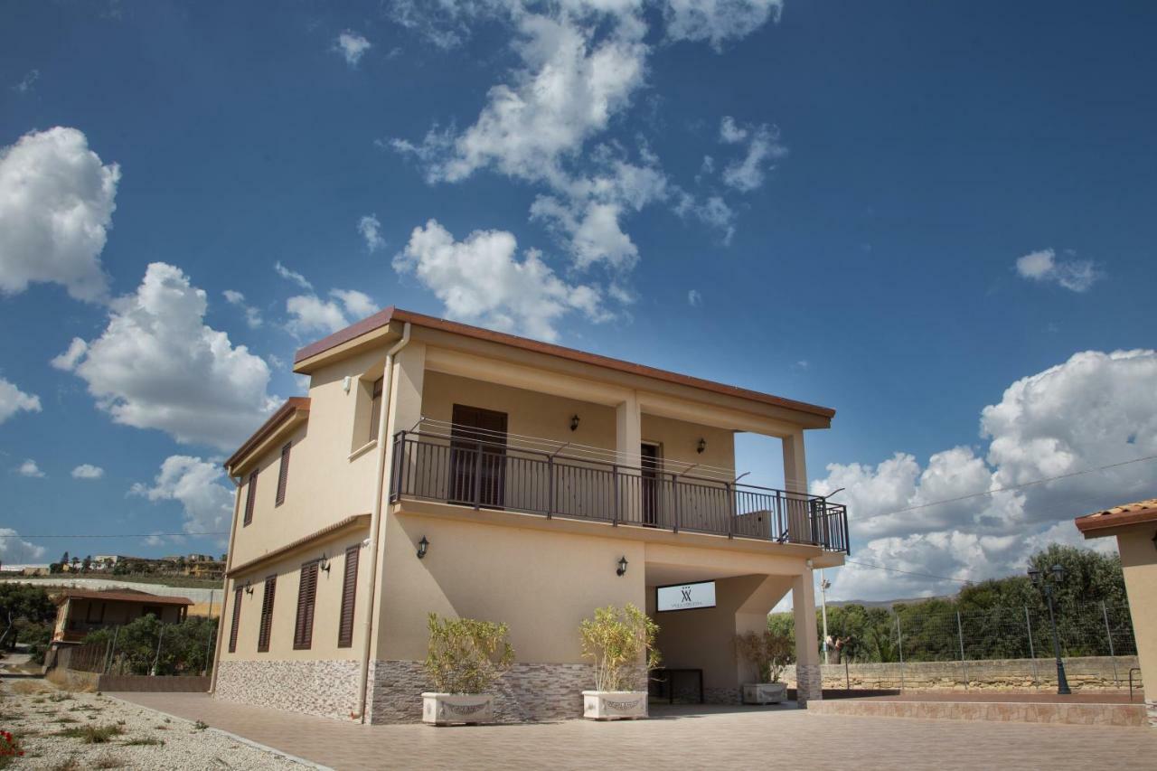 ליקאטה B&B Villa Virginia מראה חיצוני תמונה